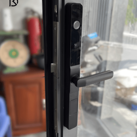 khóa thông minh vân tay dr-001 tiện ích