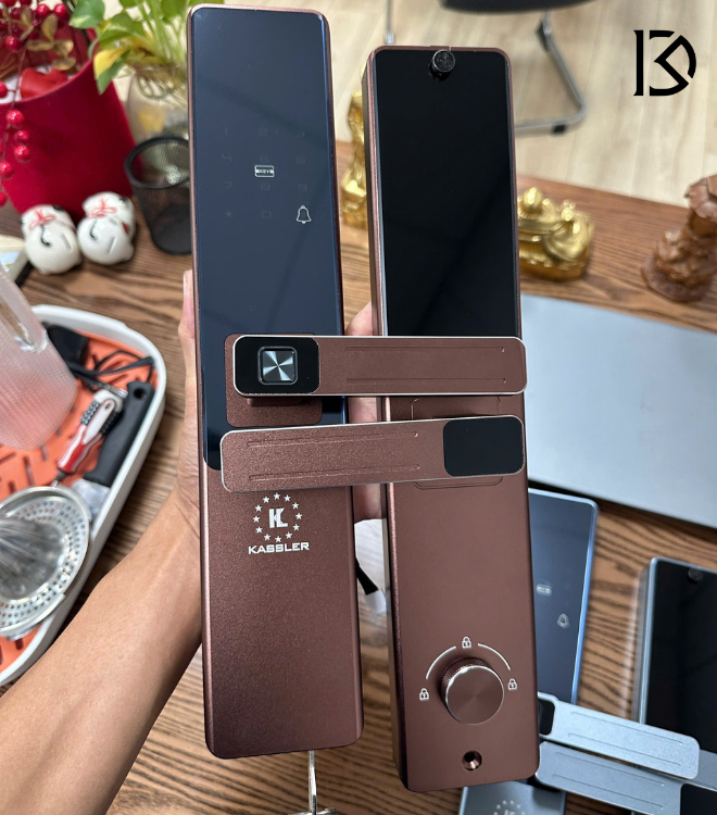 kh&oacute;a cửa th&ocirc;ng minh KASSLER &ndash; KL567 COPPER